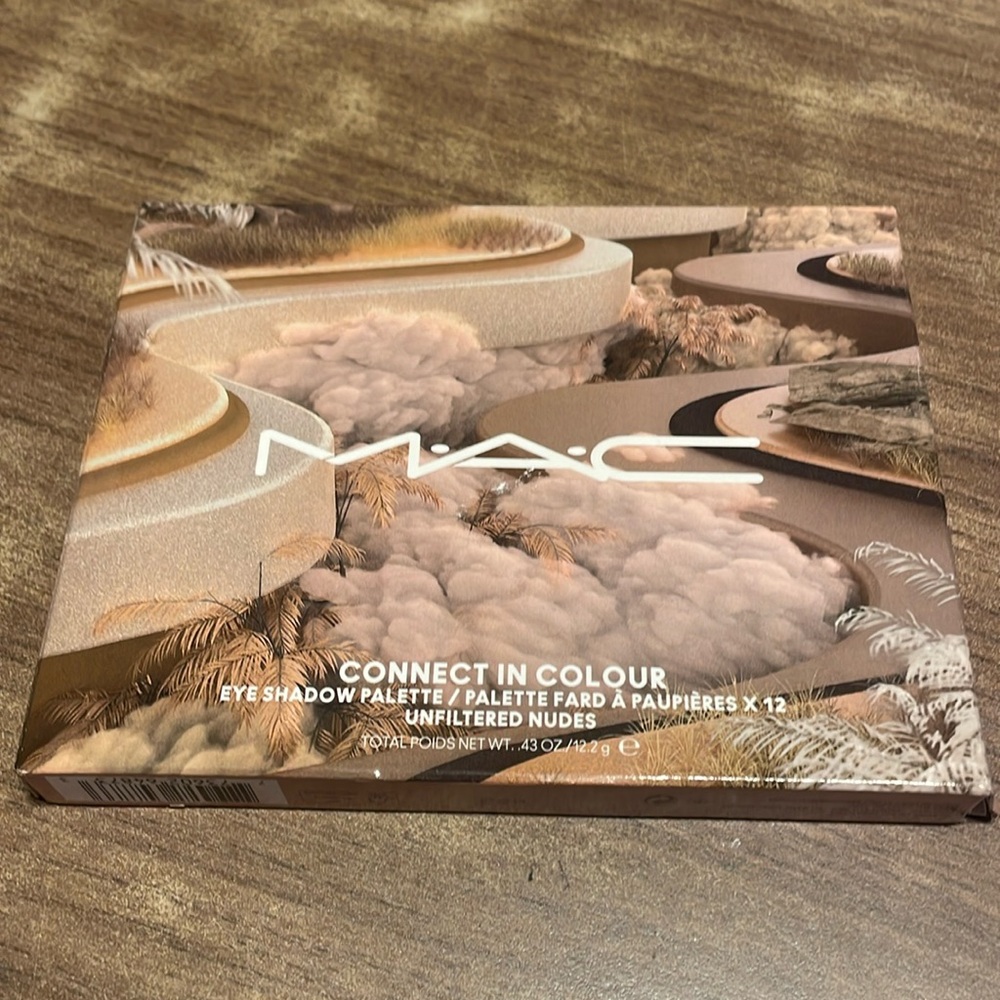 MAC Connect In Color Eyeshadow Palette